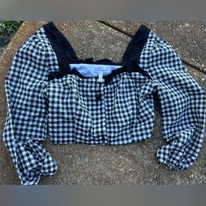BCBG Gingham Print Black and White Crop Top. Sz XS NWOT